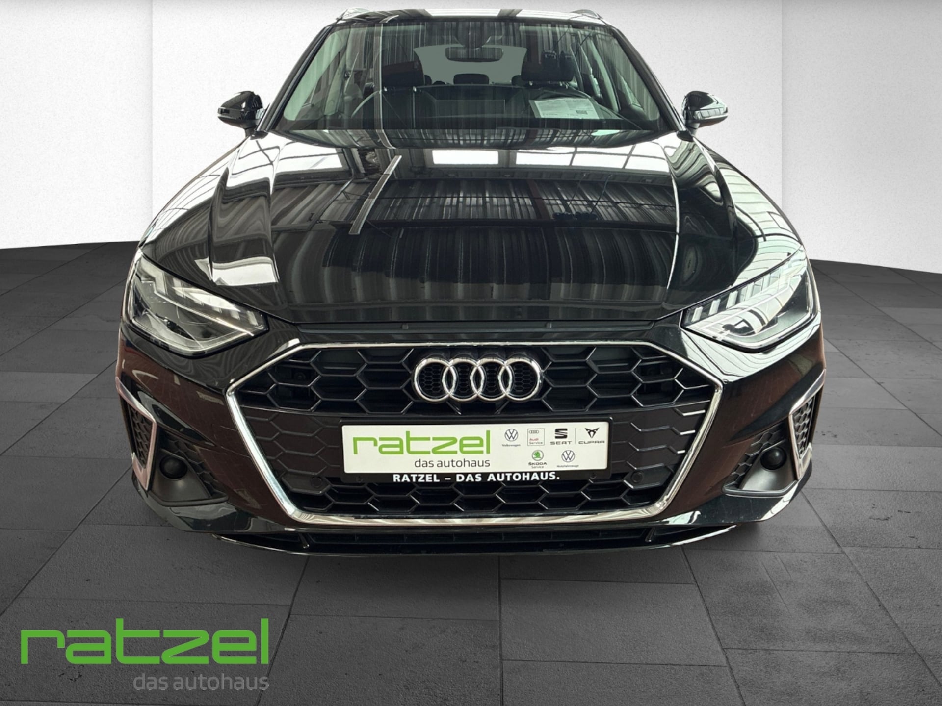 Audi A4 Avant S line