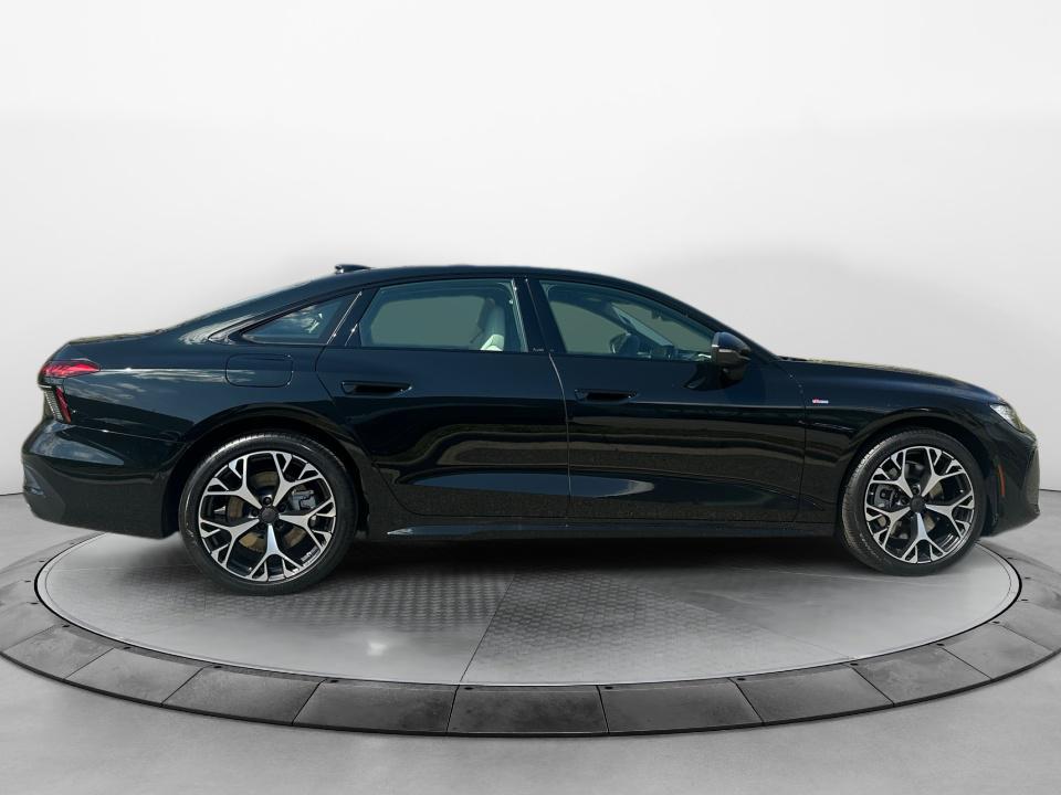 2026 Audi A6 Premium Plus - Photo 8