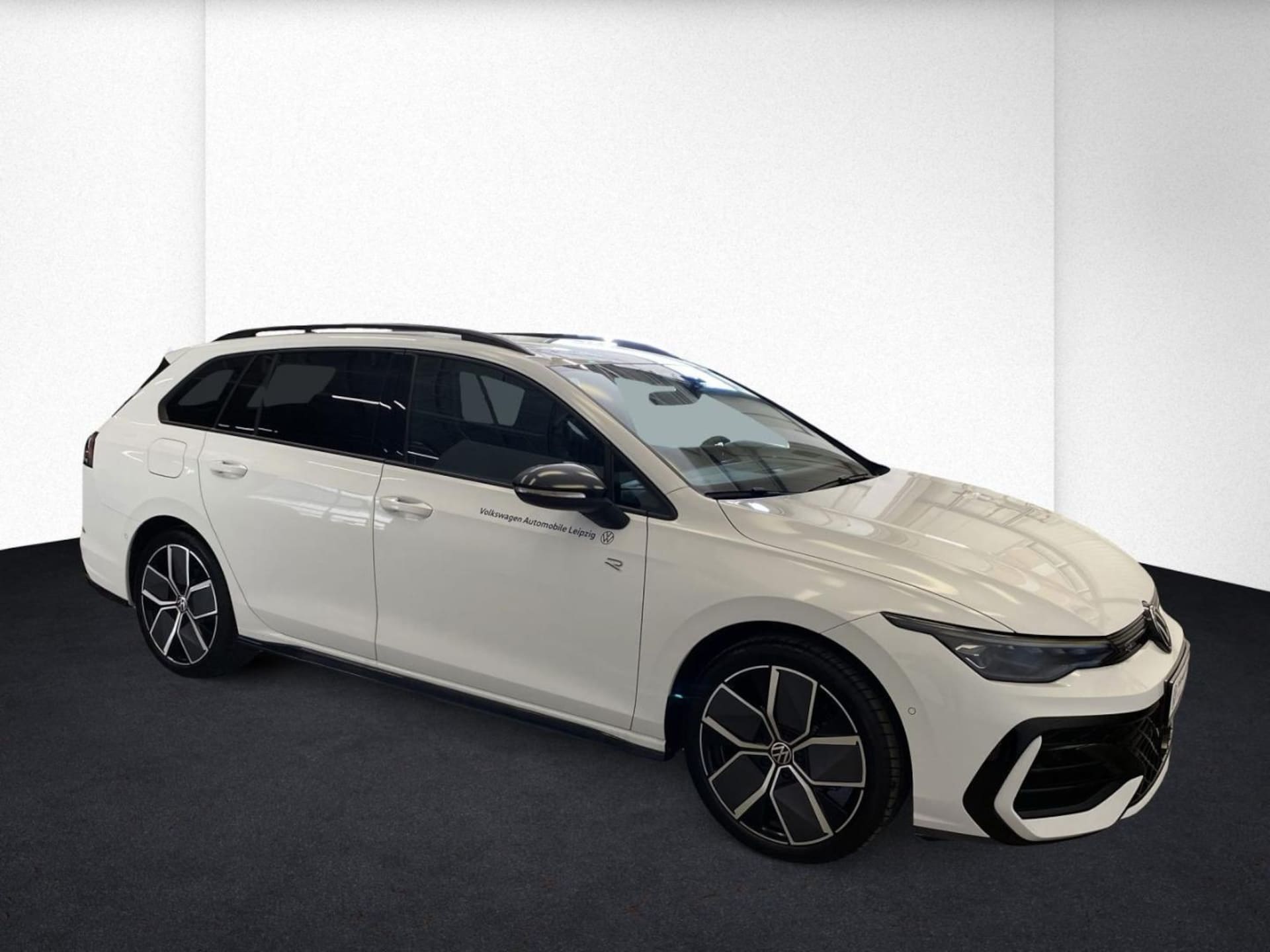Volkswagen Golf Variant R-Line