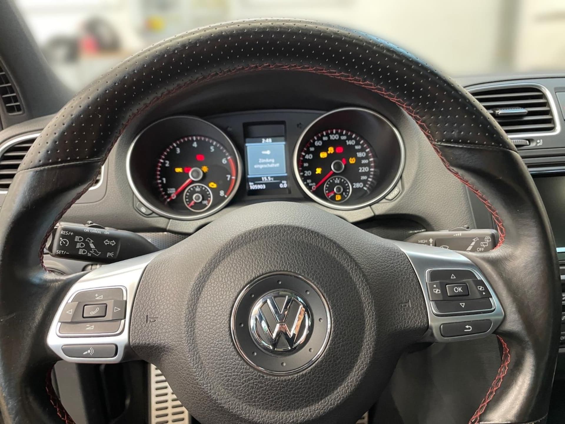 Volkswagen Golf GTI