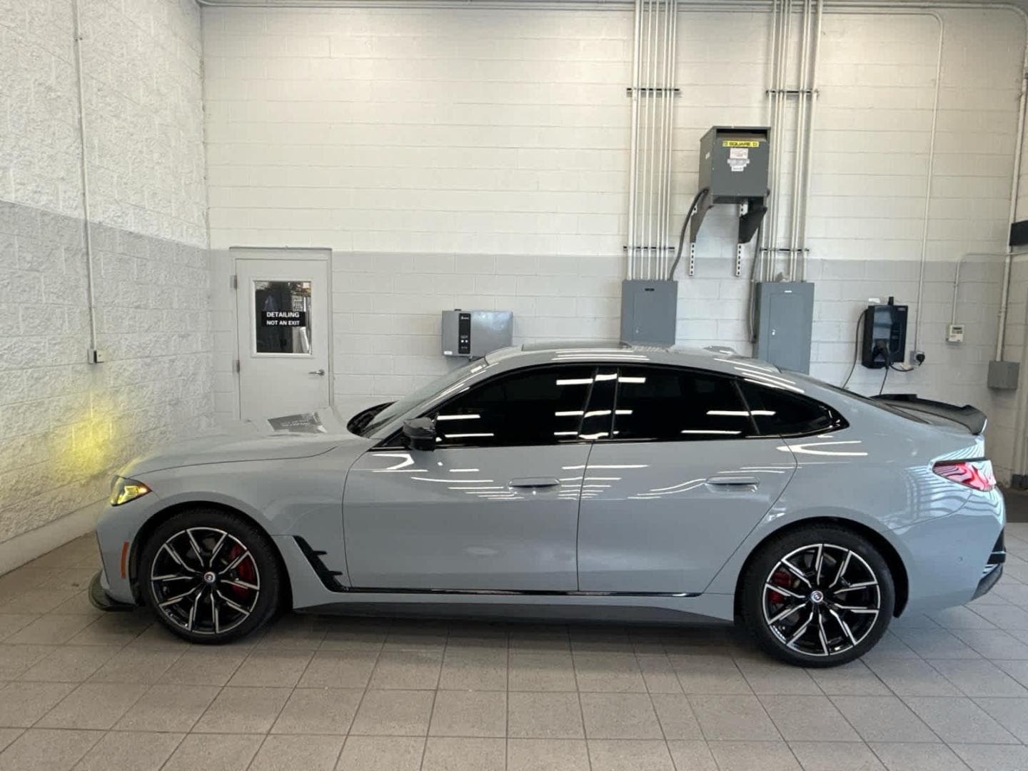 Used 2023 BMW i4 M50 with VIN WBY33AW05PFP26511 for sale in Naperville, IL