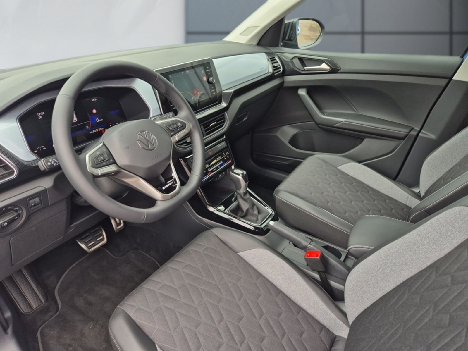 Volkswagen T-Cross – Bild 8