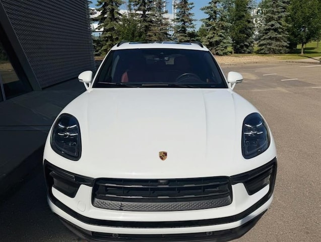 2023 Porsche Macan