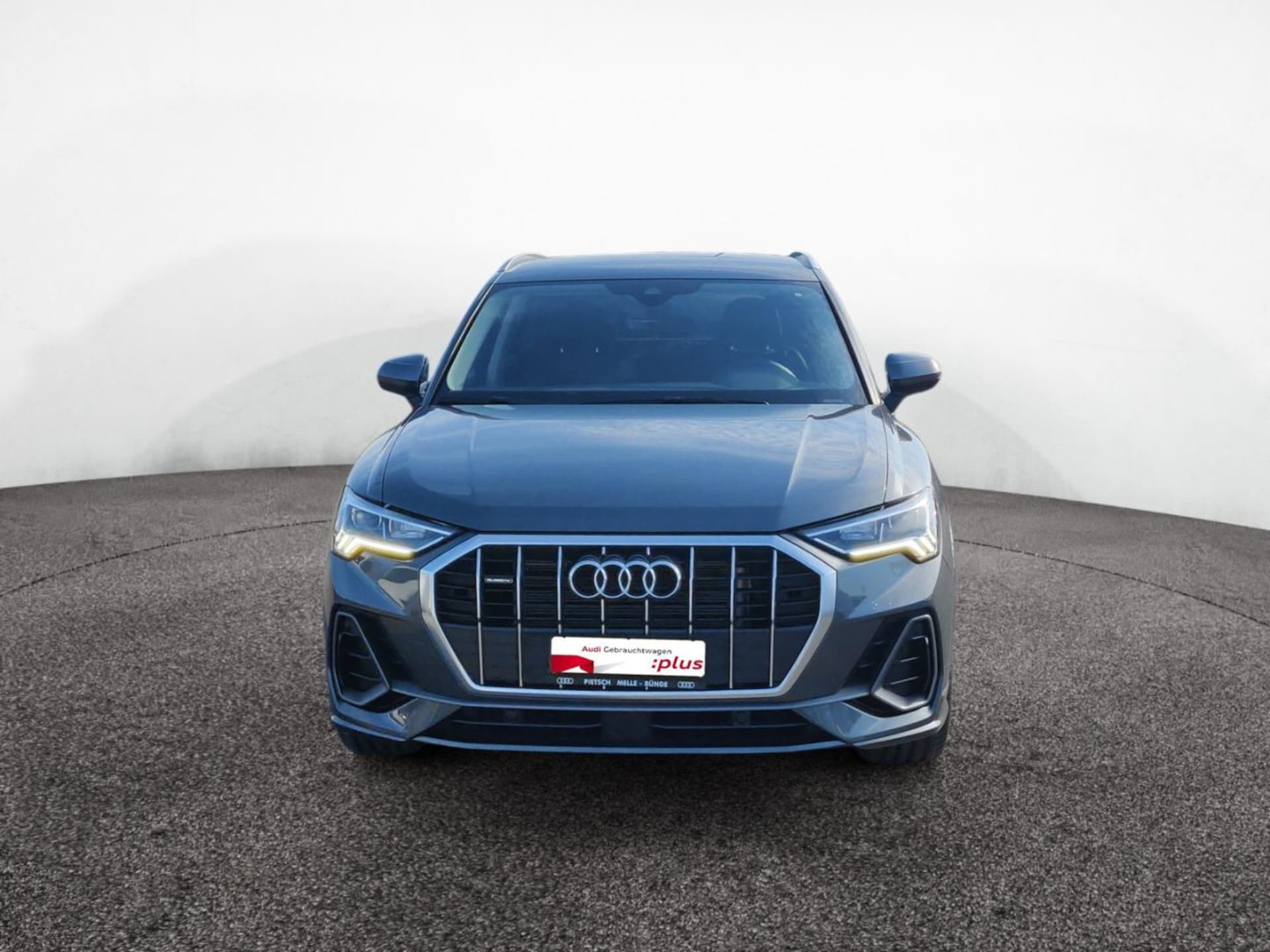 Audi Q3 SUV S line