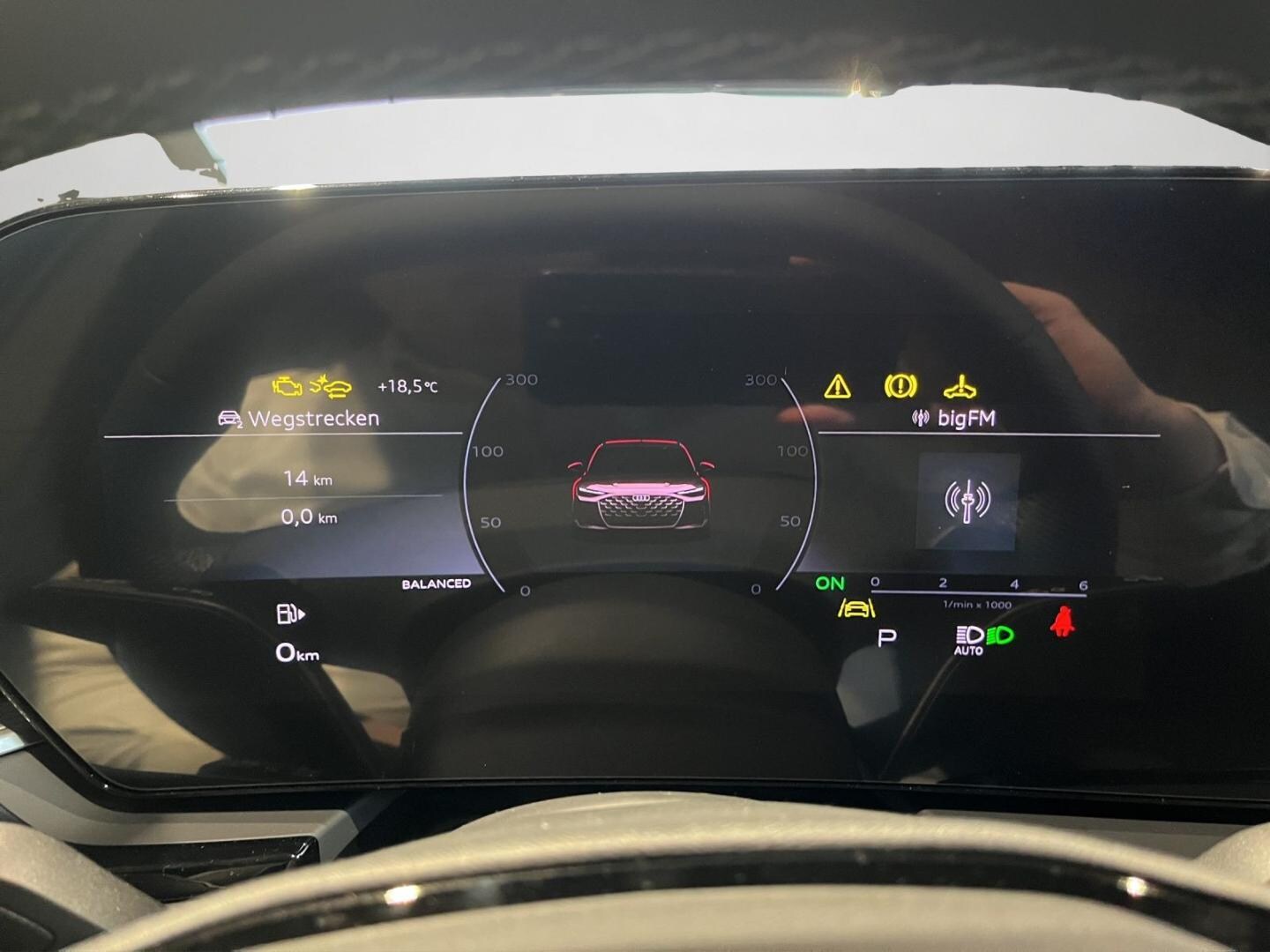 Bild über Audi A6 Avant TDI quattro 150 kW S tronic - für weitere Informationen kontaktieren Sie den Audi Partner