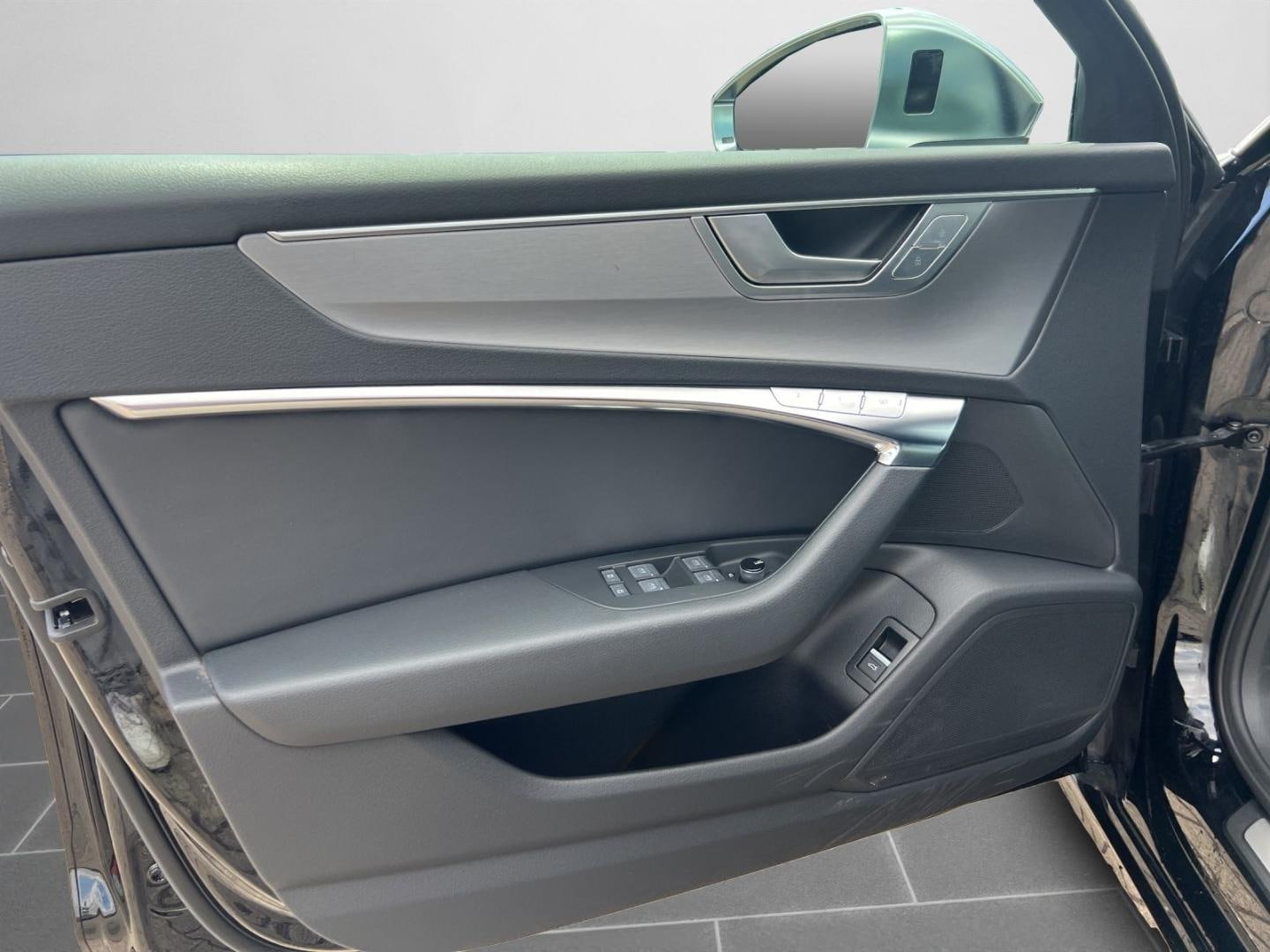 Bild über Audi S6 Limousine TDI quattro tiptronic - für weitere Informationen kontaktieren Sie den Audi Partner