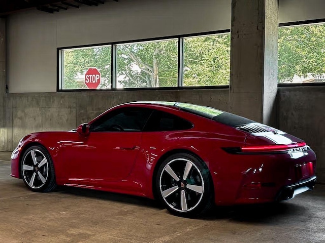 2025 Porsche