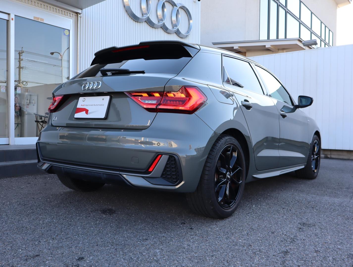 Audi A1 Sportback 35 TFSI S line 110(150) kW(PS) S tronic for more details contact your dealer