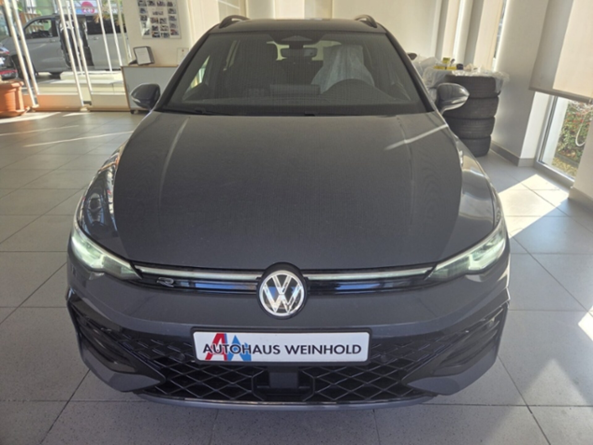 Volkswagen Golf Variant R-Line