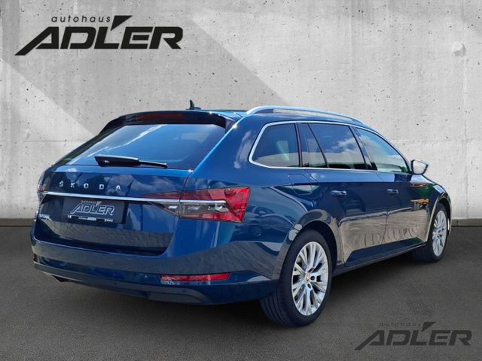 Škoda Superb Combi – Bild 3