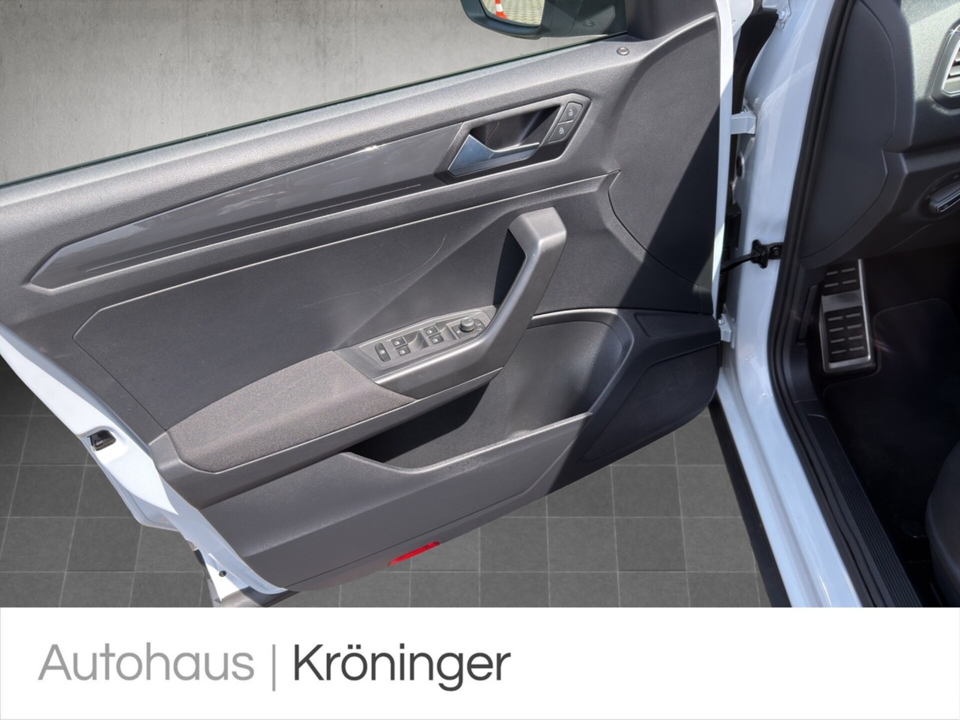 Volkswagen T-Roc Sport