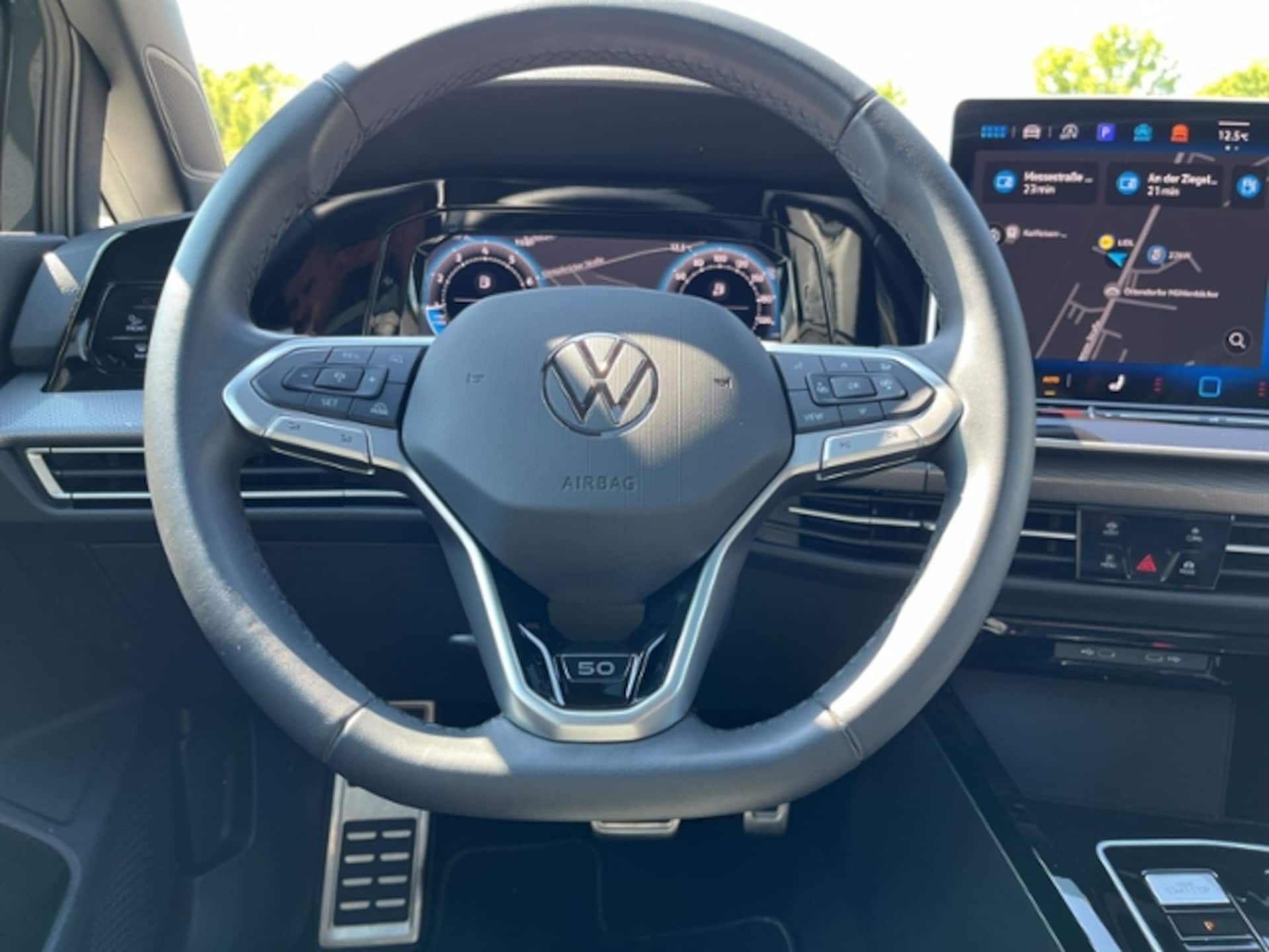 Volkswagen Golf Style