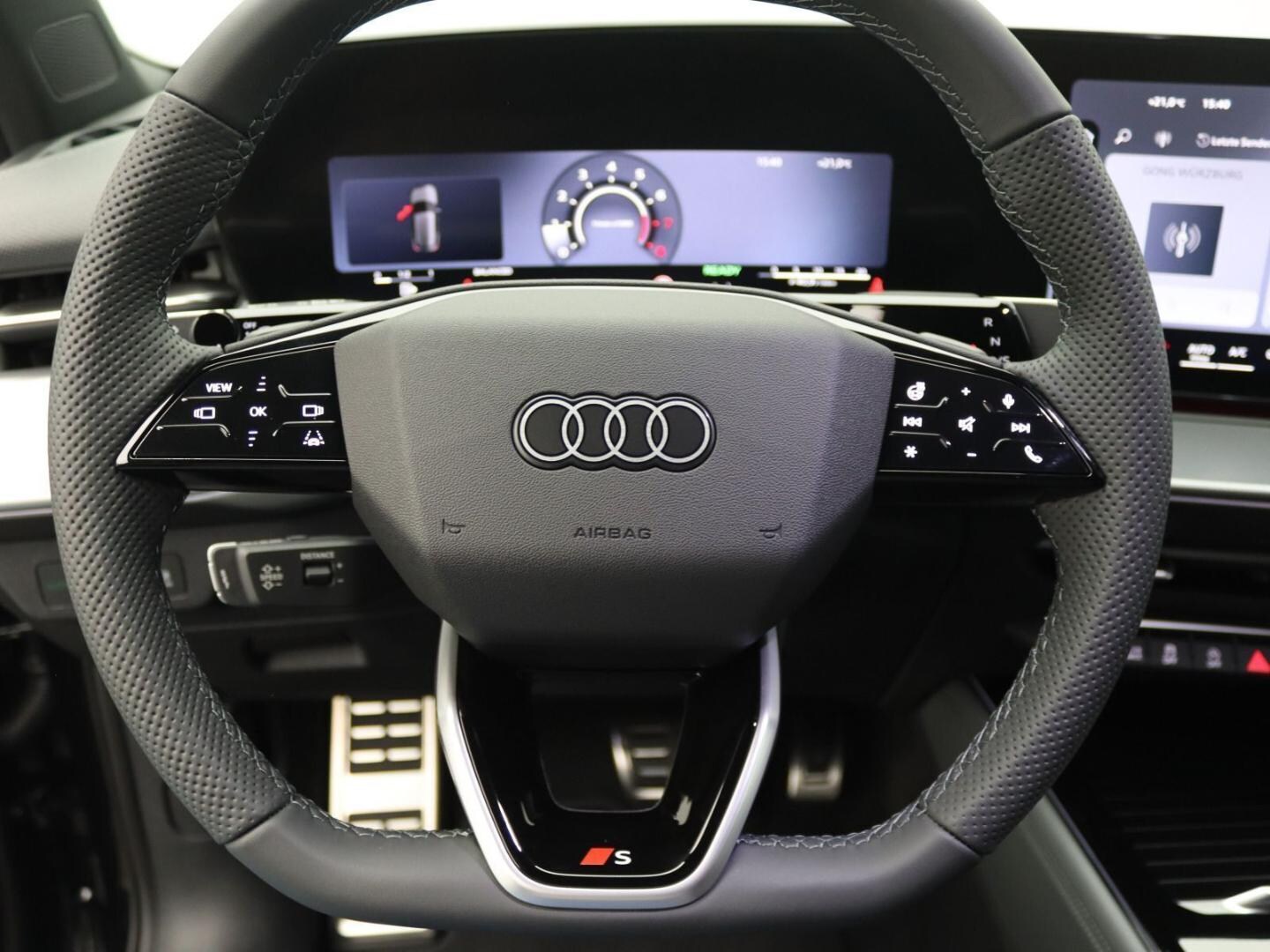 Bild über Audi Q3 SUV TFSI 110 kW S tronic - für weitere Informationen kontaktieren Sie den Audi Partner