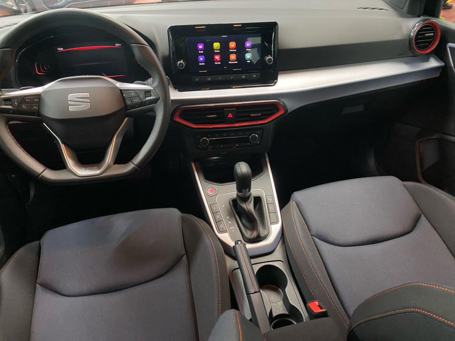 SEAT Arona FR
