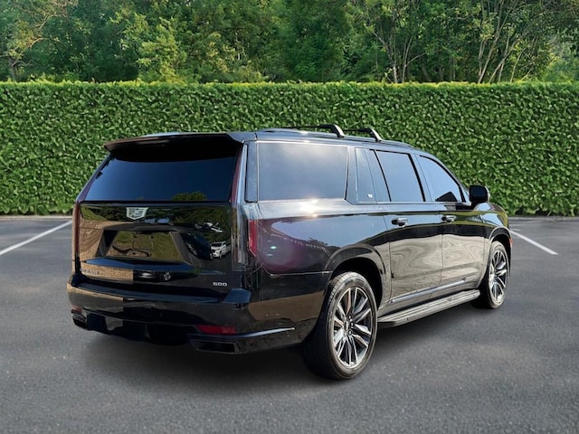 2022 Cadillac Escalade ESV