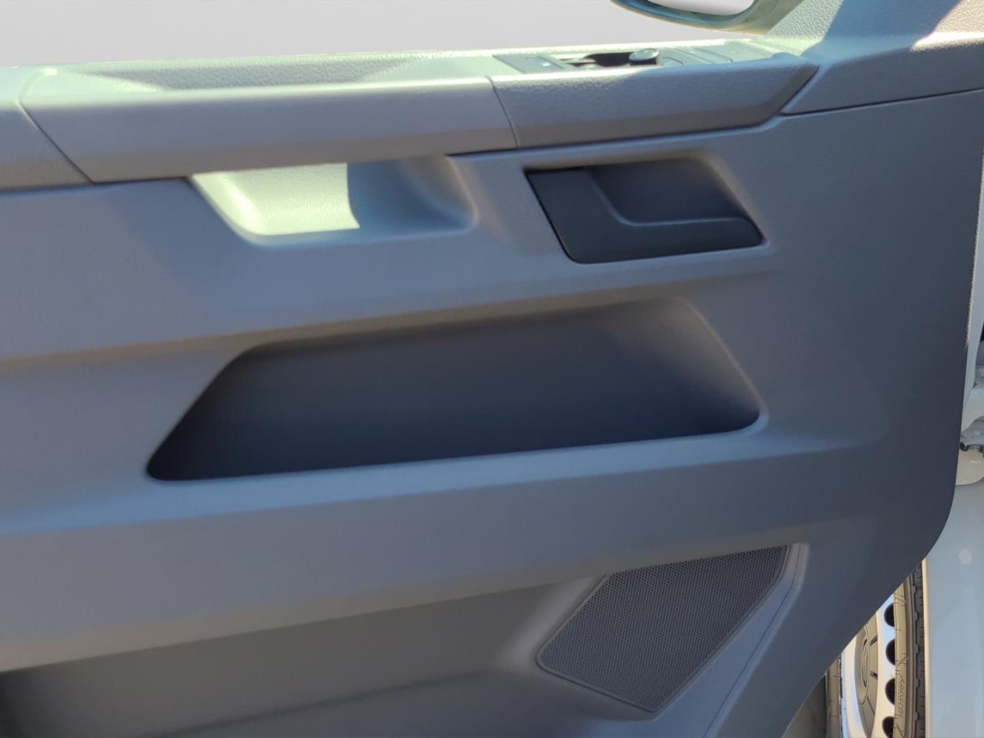 Volkswagen T6.1 Transporter Kasten kurzer Radstand