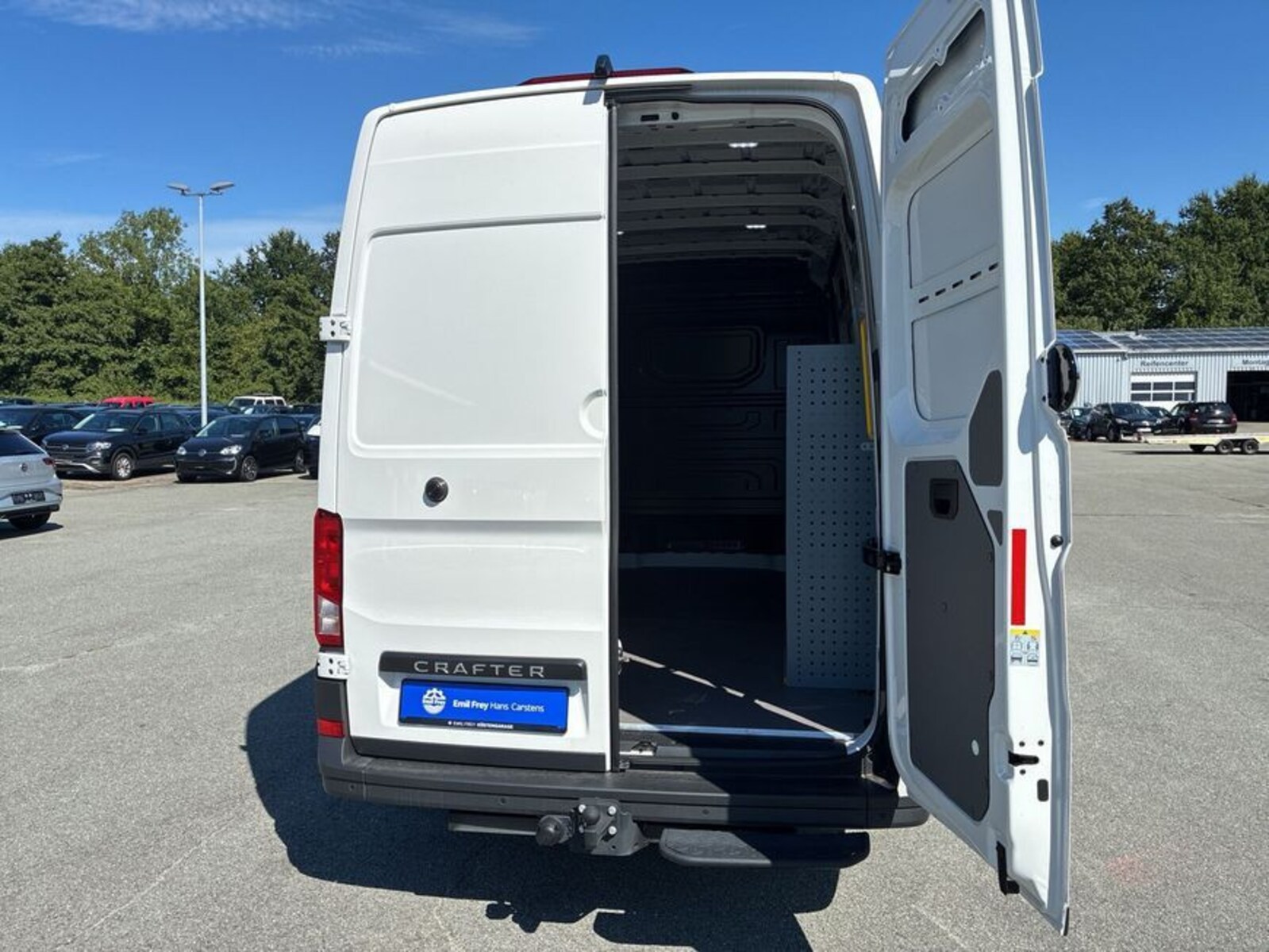 Volkswagen Crafter Kasten mittlerer Radstand – Bild 22