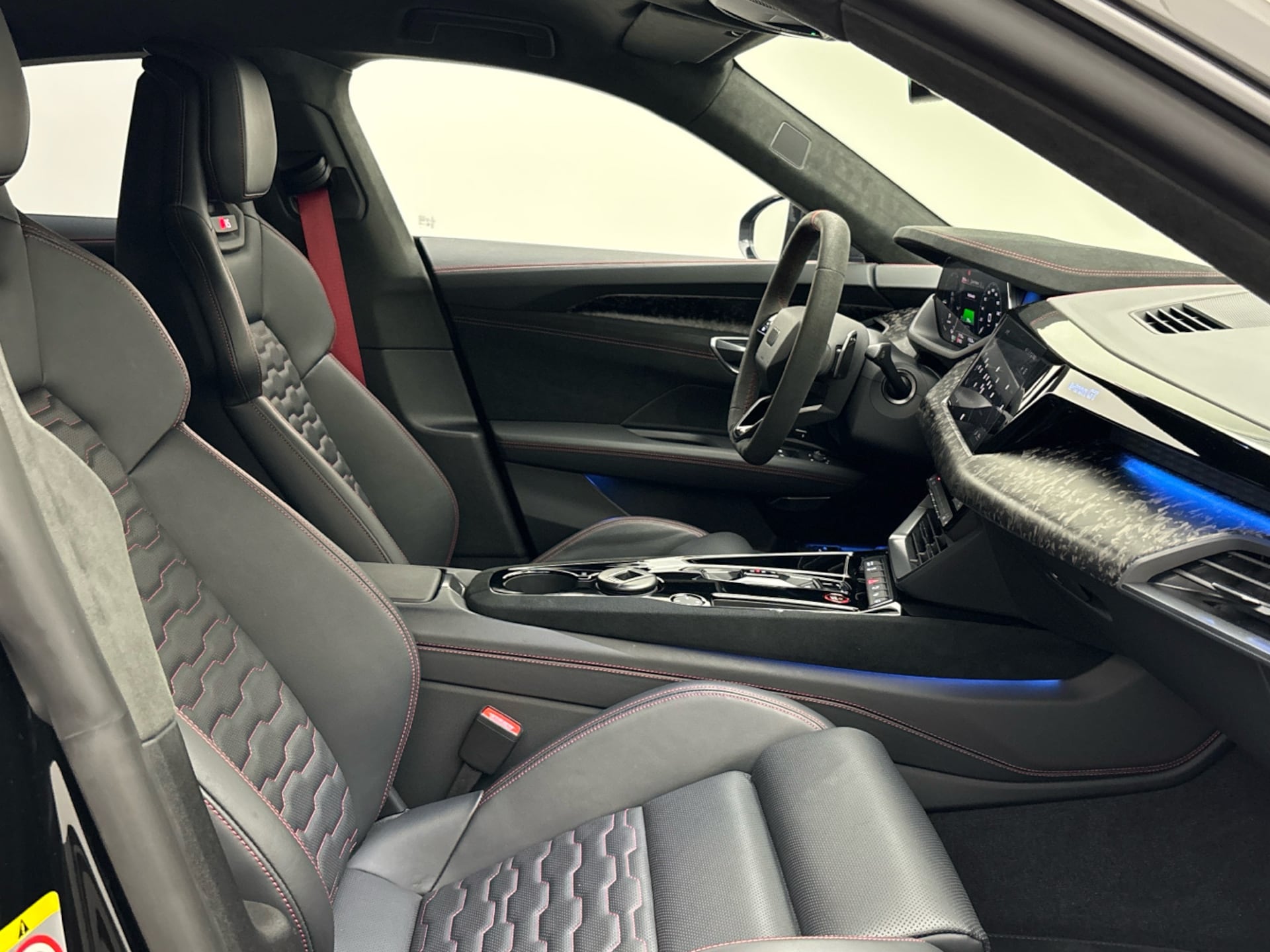 Audi RS e-tron GT performance