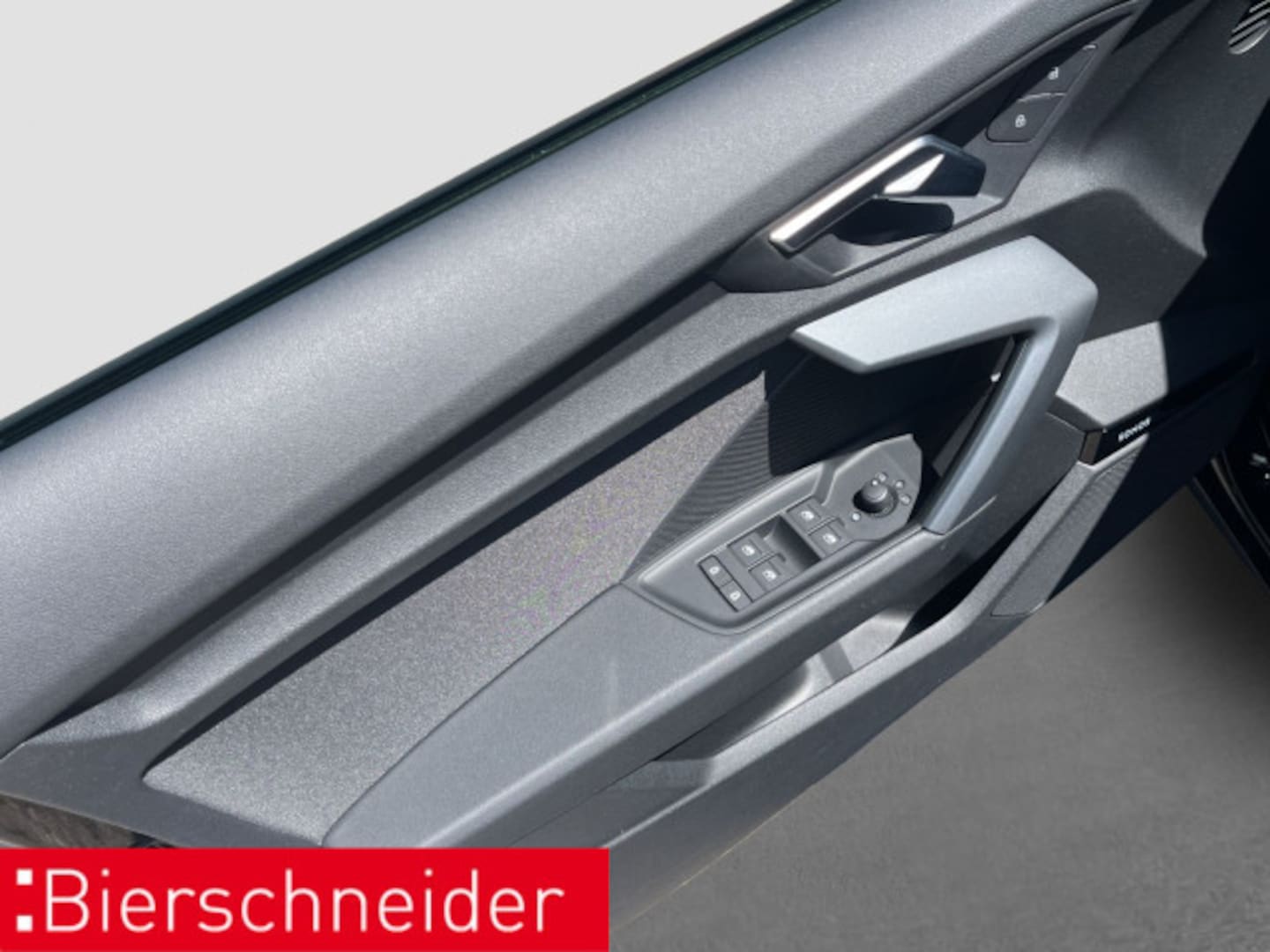Bild über Audi A3 Sportback 30 TFSI Schaltgetriebe - für weitere Informationen kontaktieren Sie den Audi Partner