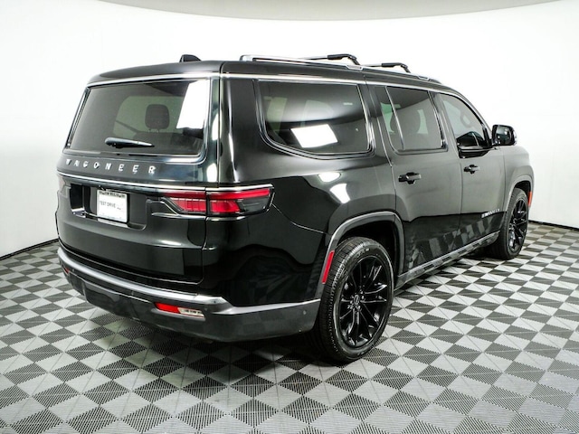 2022 Jeep Wagoneer