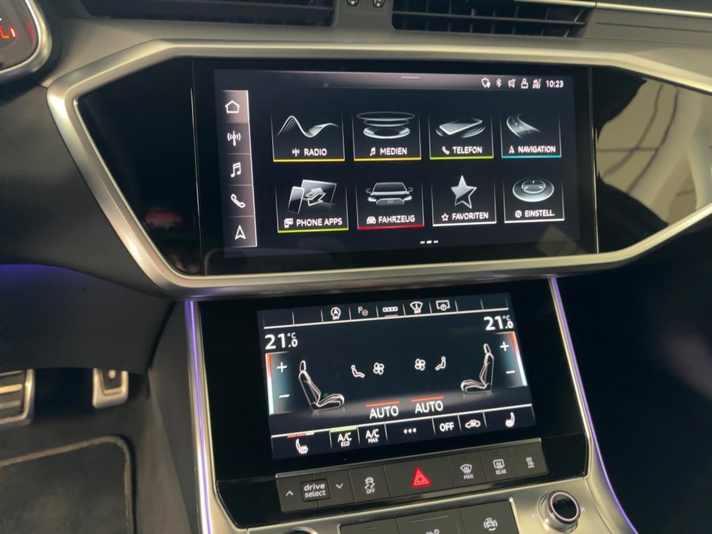 Bild über Audi A6 Avant sport 45 TFSI quattro S tronic - für weitere Informationen kontaktieren Sie den Audi Partner
