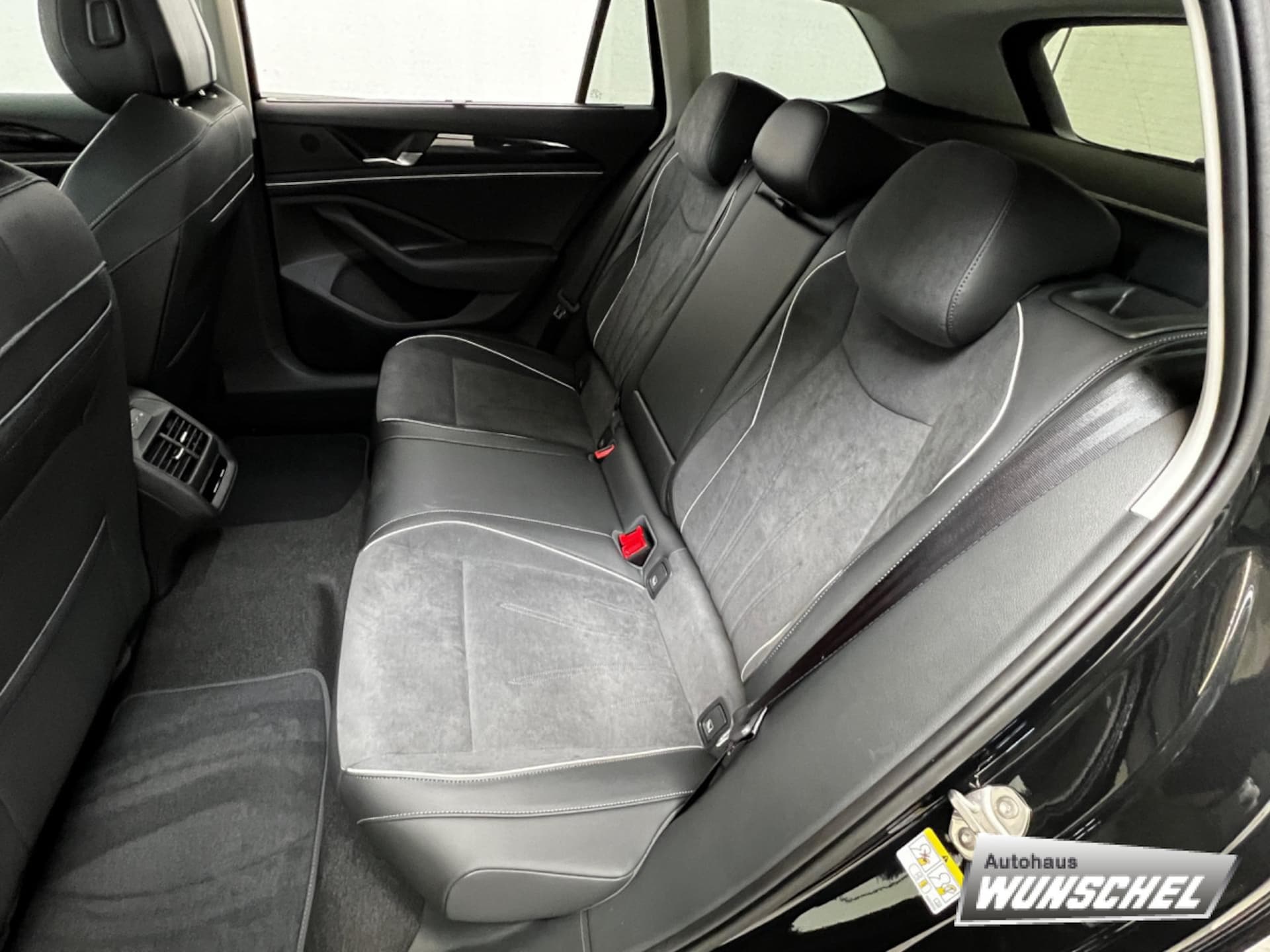 Volkswagen Passat Business