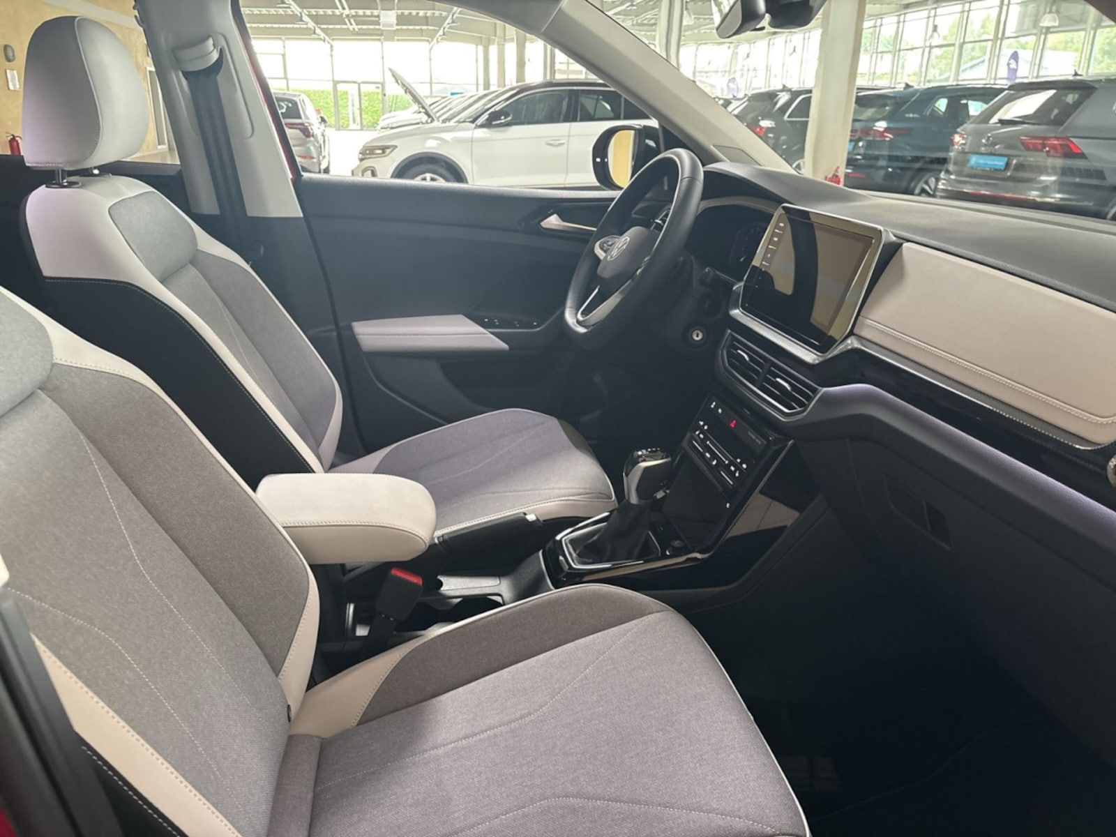 Volkswagen T-Cross – Bild 8