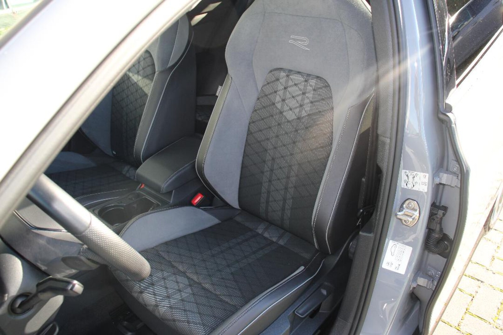 Volkswagen Golf – Bild 11