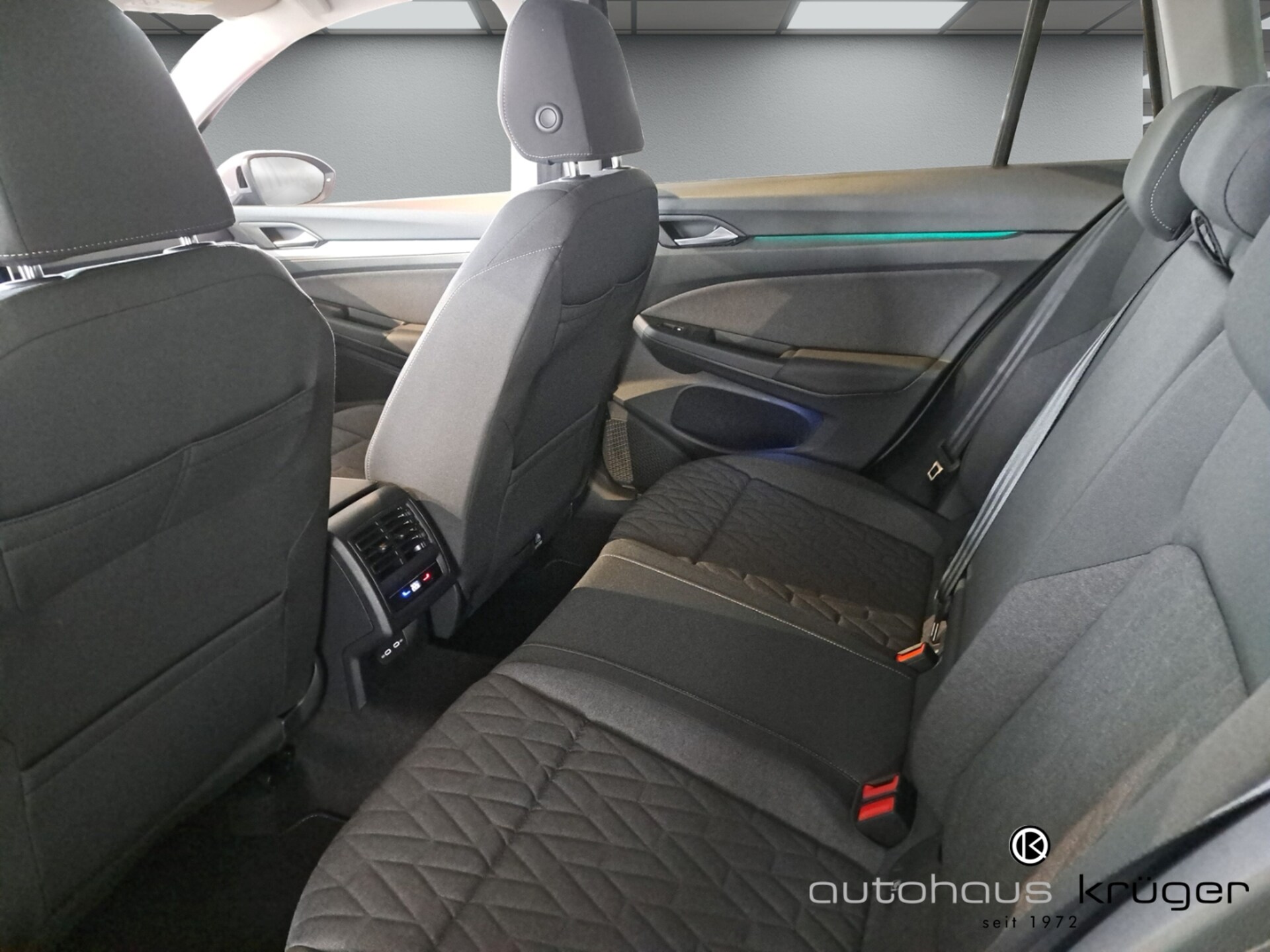 Volkswagen Golf Variant Life