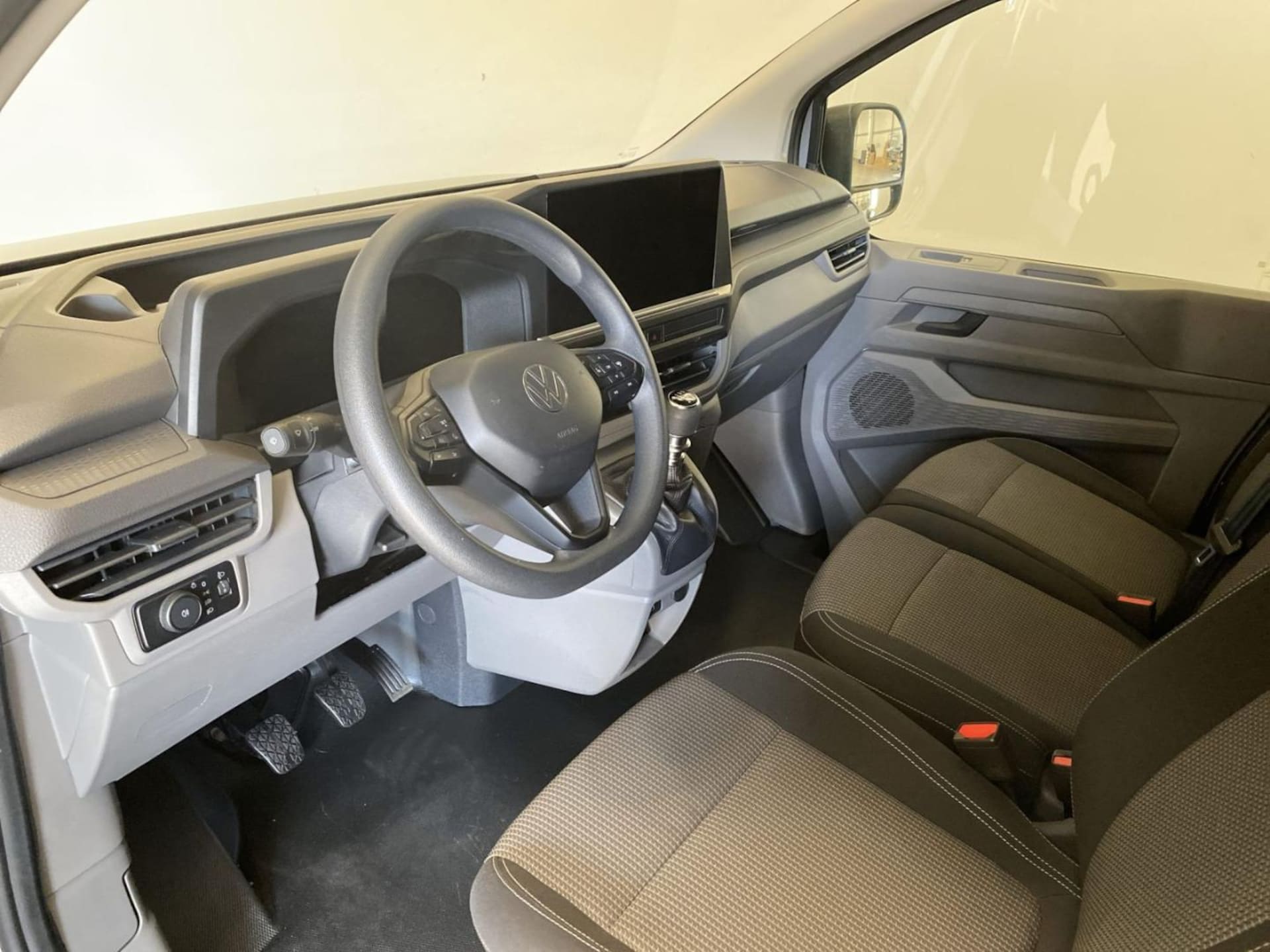 Volkswagen Transporter Kasten langer Radstand