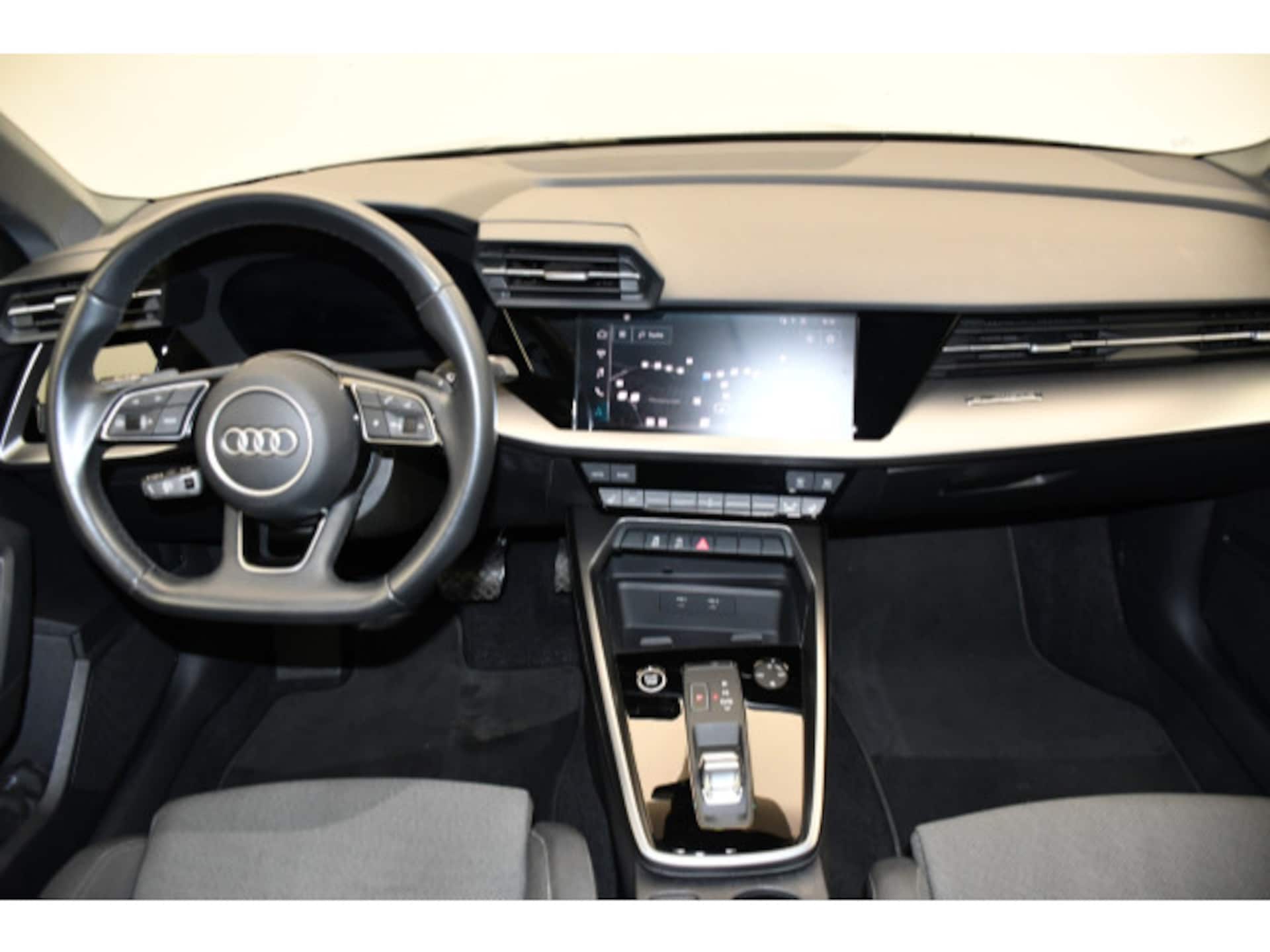Audi A3 Sportback Advanced