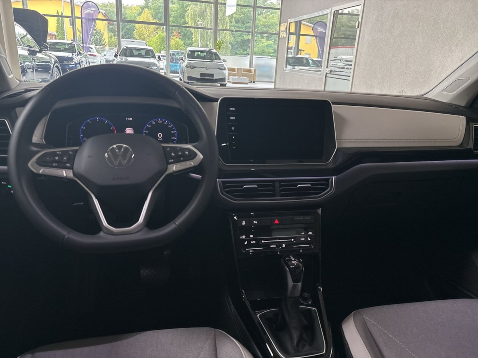 Volkswagen T-Cross – Bild 9