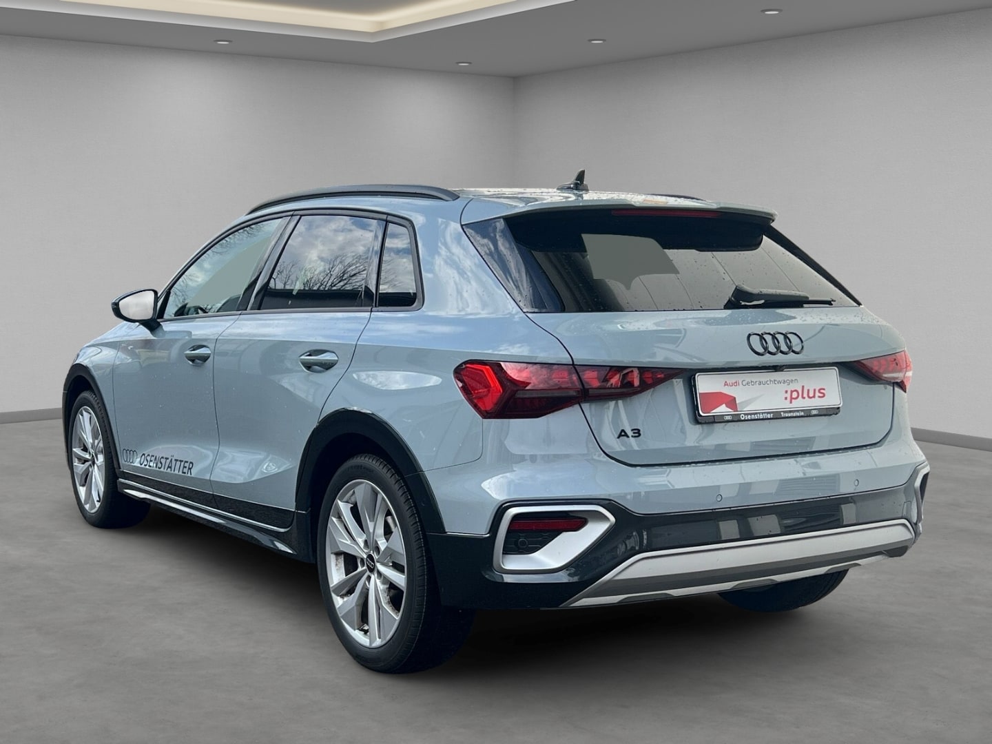 Bild über Audi A3 allstreet 35 TDI S tronic - für weitere Informationen kontaktieren Sie den Audi Partner