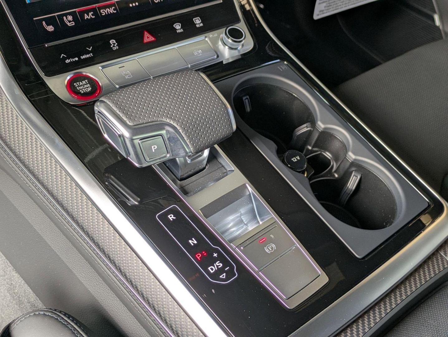 2025 Audi RS Q8 Base - Photo 7