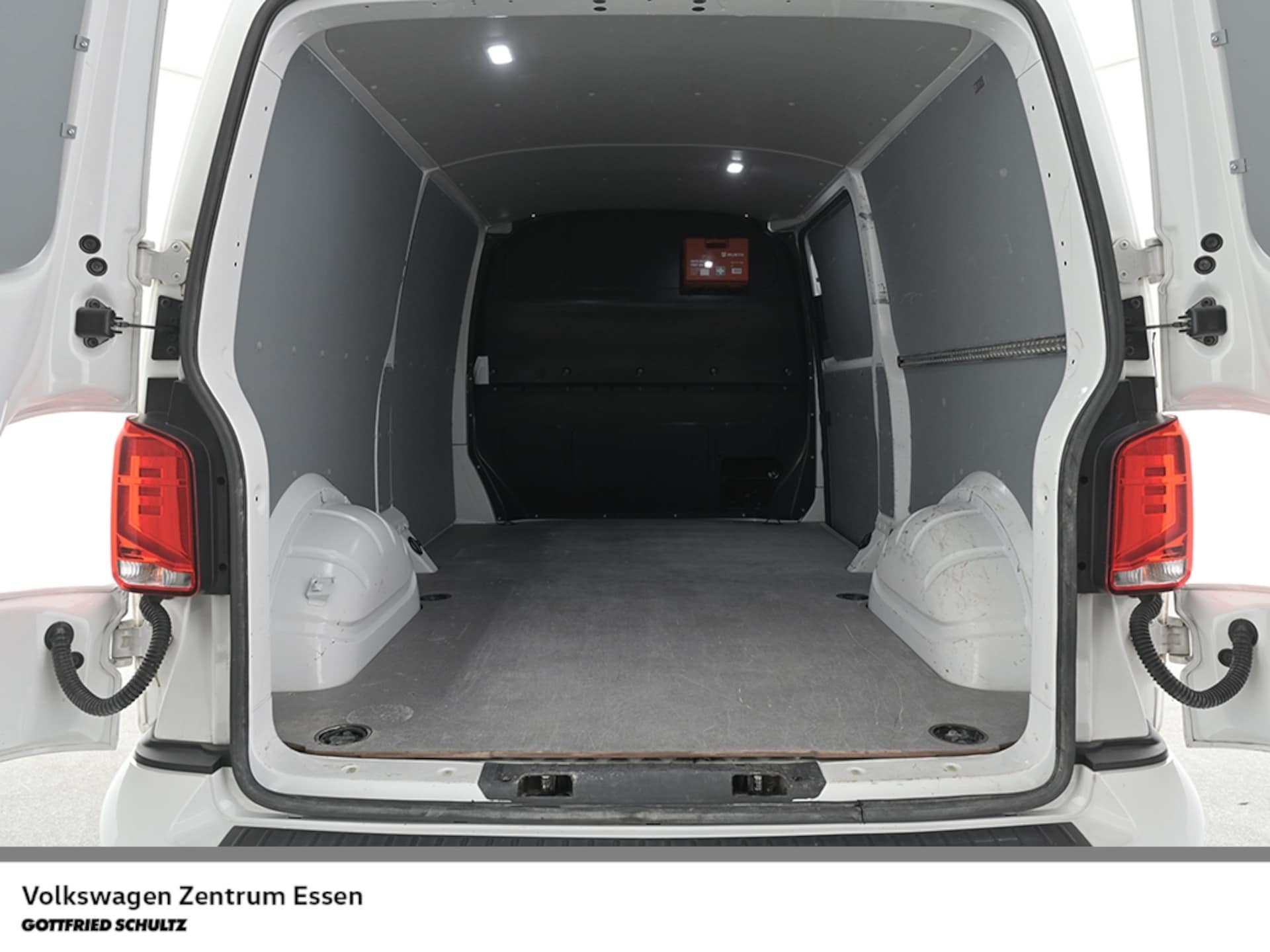 Volkswagen T6.1 Transporter Kasten langer Radstand