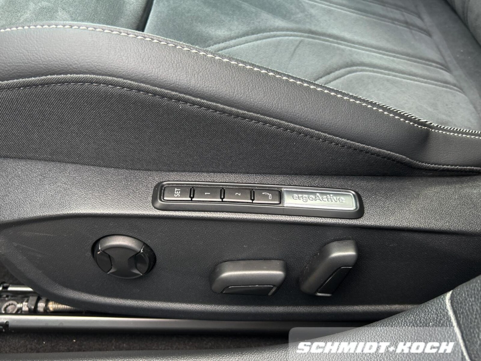Volkswagen Golf Variant – Bild 11