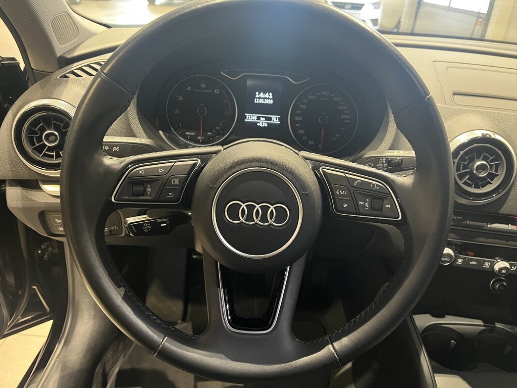 Bild som visar&nbsp;Audi A3 Sportback&nbsp;A3 Sportback 35 TFSI Sport Edition 150 hk 6-växlad - för mer information kontakta din Audi Partner