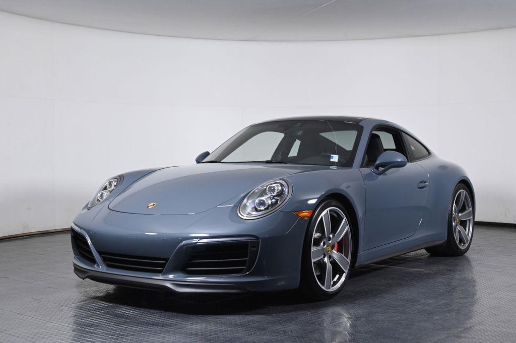 2018 Porsche 911's photo