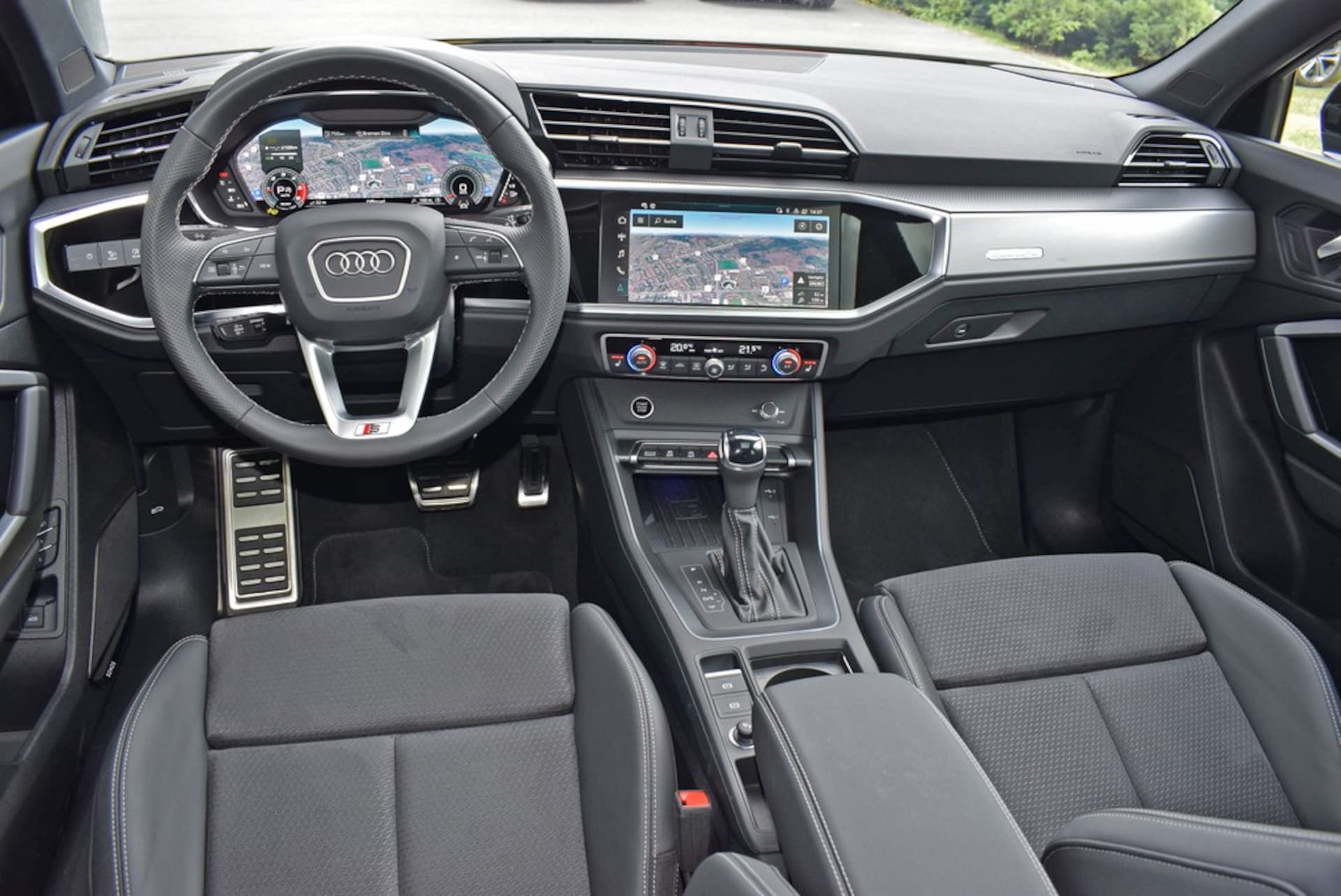 Audi Q3 Sportback S line