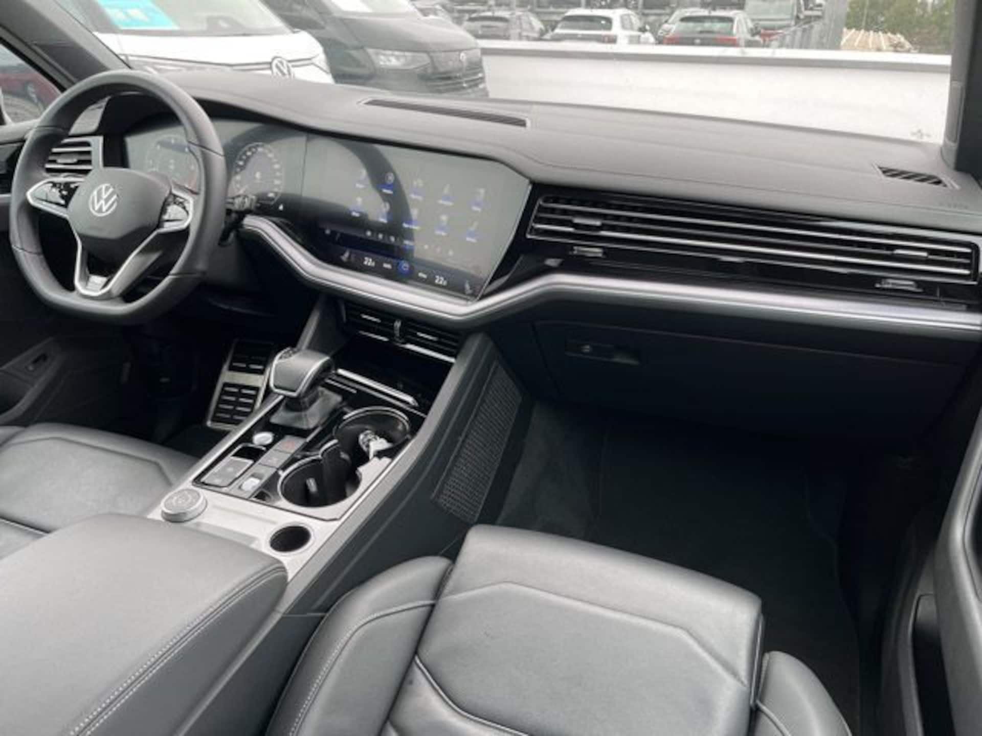 Volkswagen Touareg R-Line