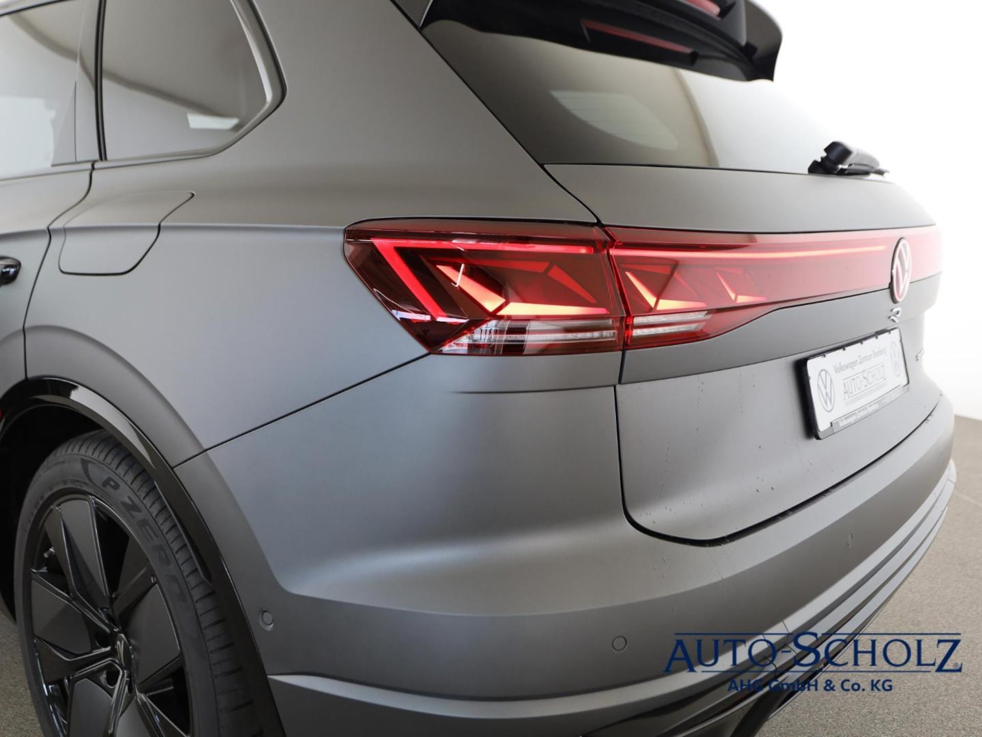 Volkswagen Touareg R