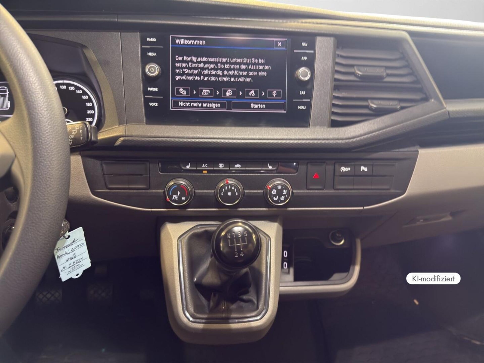 Volkswagen T6.1 Transporter Kombi kurzer Radstand
