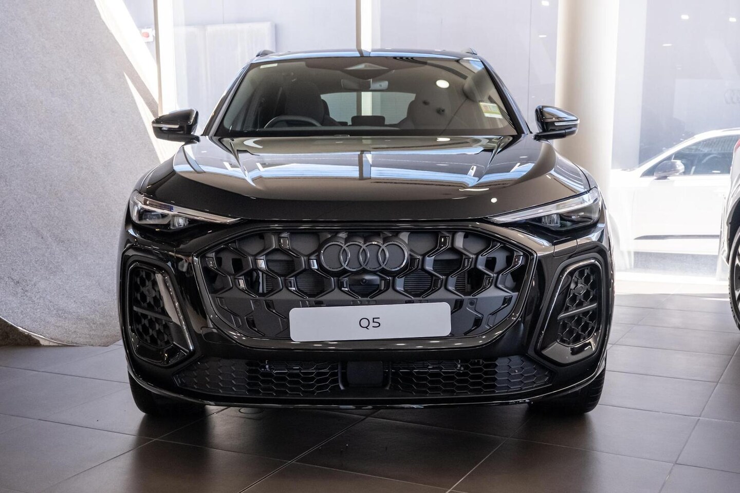 Image about Audi Q5 SUV TDI quattro 150 kW sport