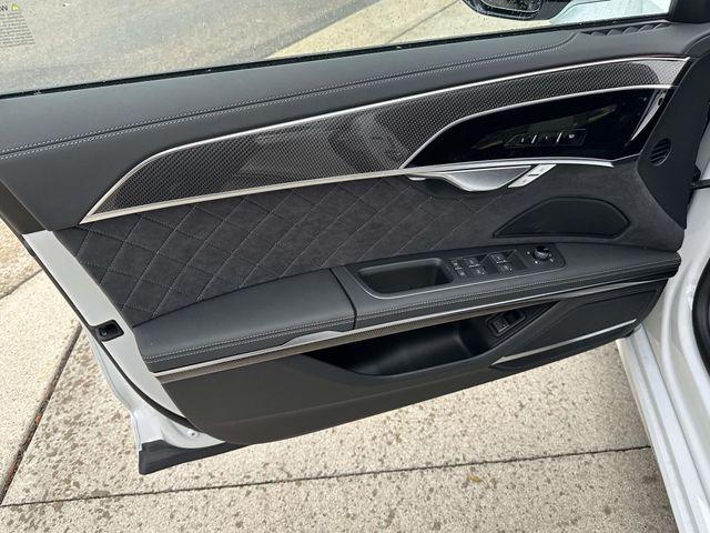2026 Audi S8 Base - Photo 8
