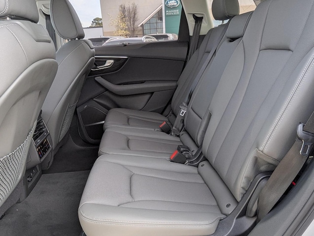 2026 Audi Q7 Premium Plus - Photo 16