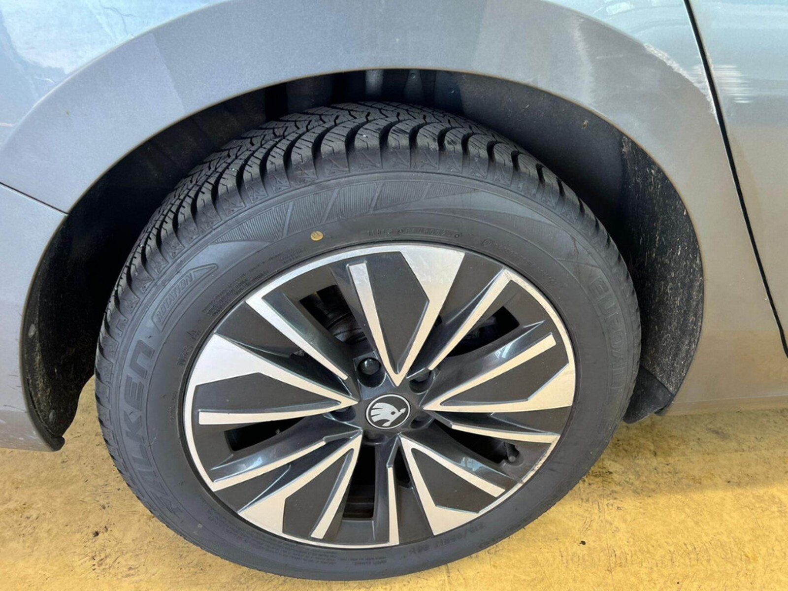 Škoda Superb Combi – Bild 12