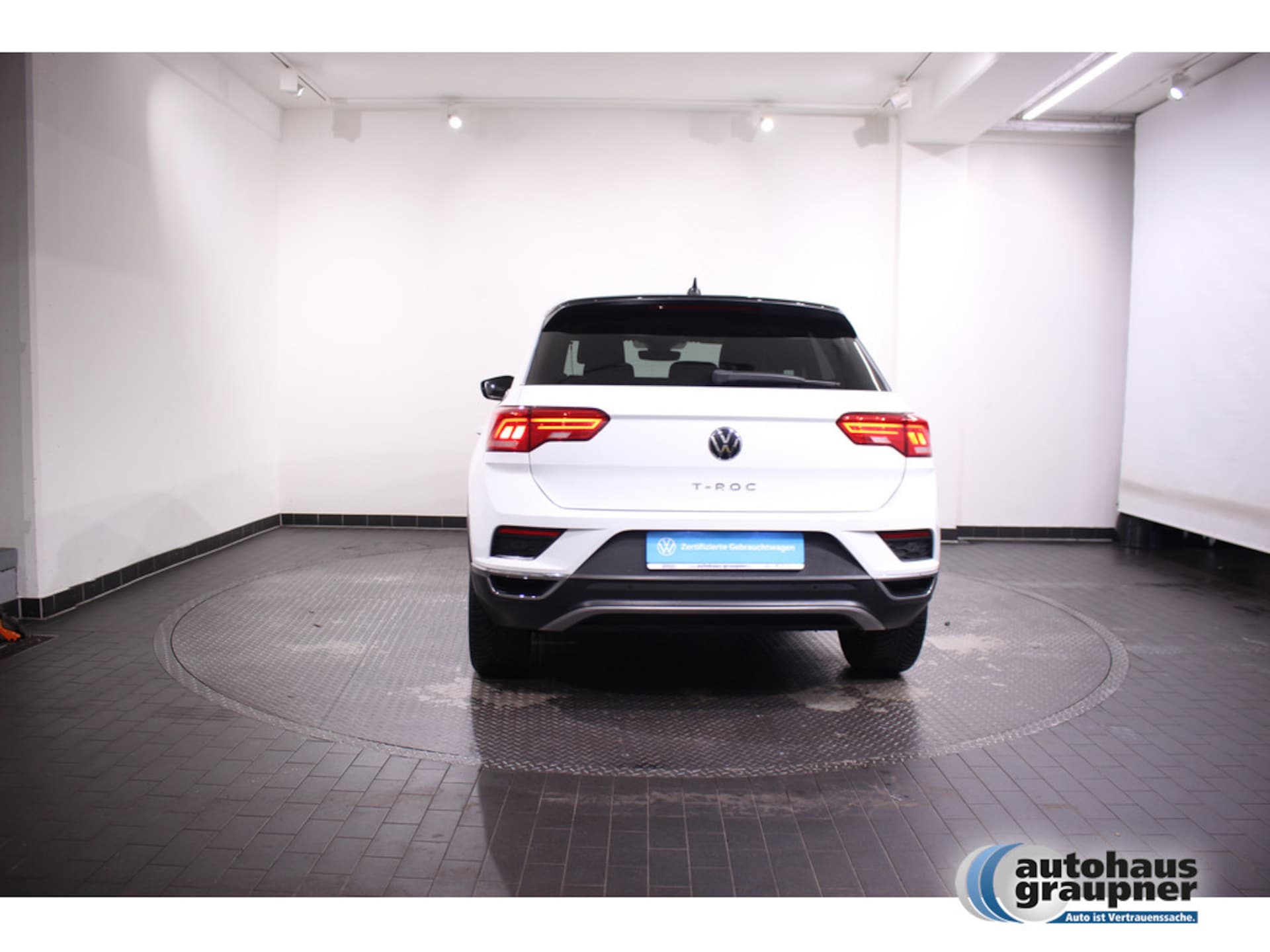 Volkswagen T-Roc Active