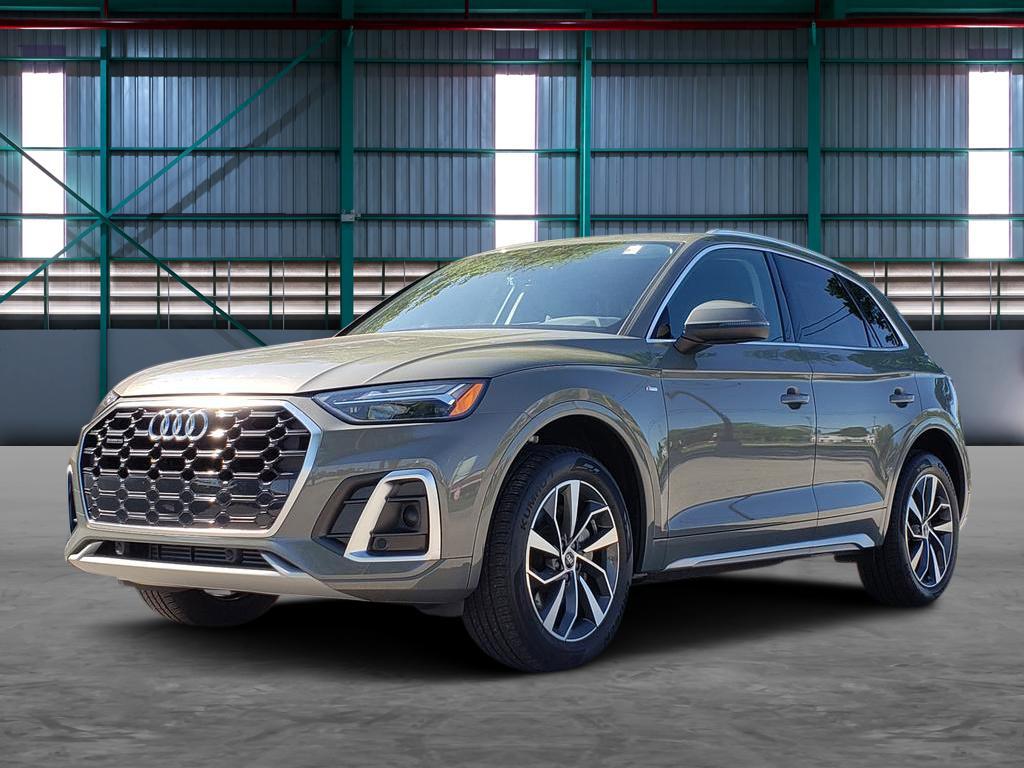 2023 Audi Q5 45 Premium's photo