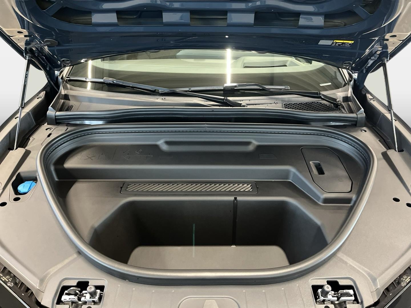 Bild über Audi Q6 SUV e-tron S line business e-tron performance 225 kW - für weitere Informationen kontaktieren Sie den Audi Partner