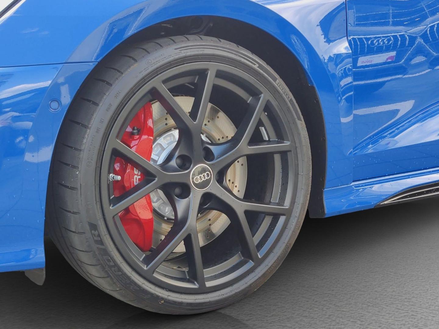 Image about Audi RS 3 Limousine TFSI quattro S tronic